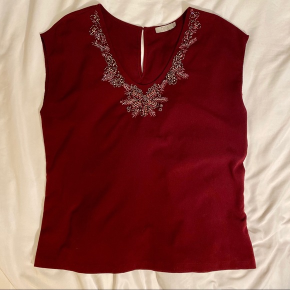 Embroidered Neckline Blouse - Picture 7 of 7